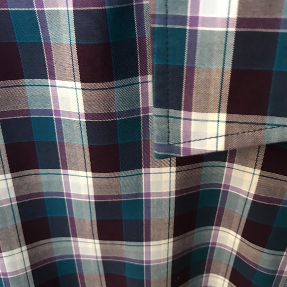 Hugo Boss Men’s Button Down, Plaid - Picture 4 of 4